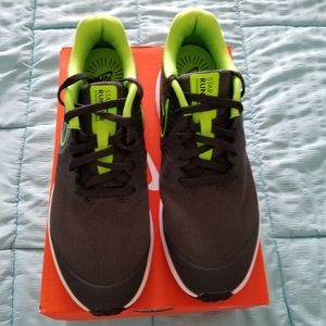 Boys Nike Star Runner 2